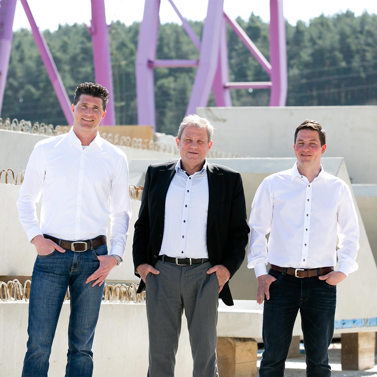 CoFu, ReFu und RoFu an Röttenbacher Lagerplatz Familie Fuchs auf Lagerplatz