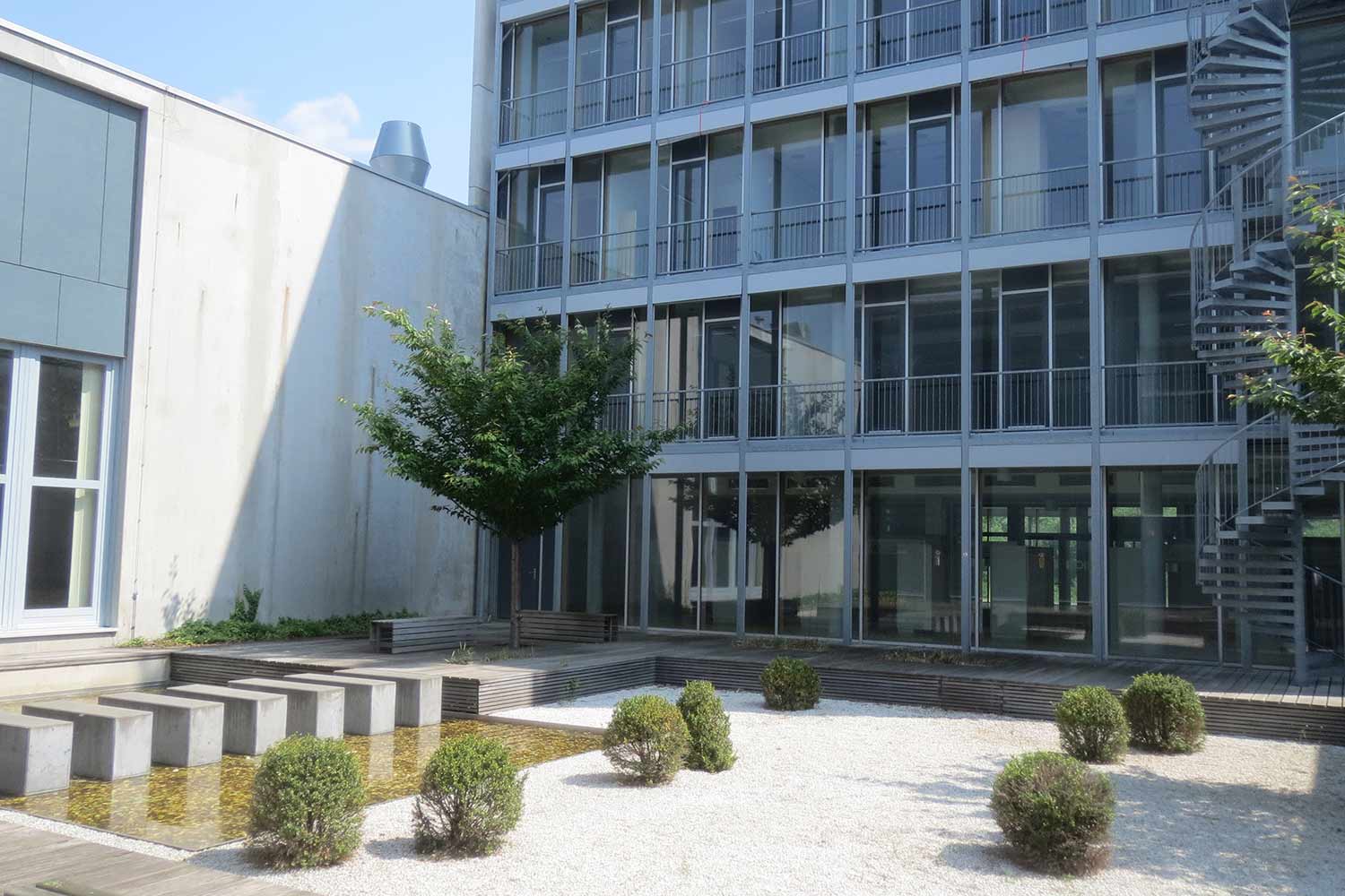 Bitterfeld_Q-Park_Fensterfassade_1500x1000_3